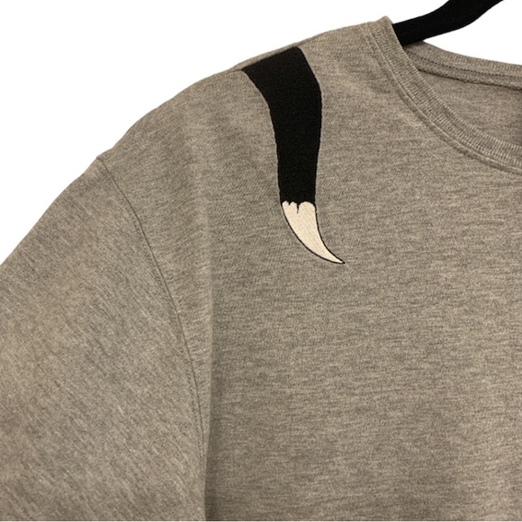 Warner Brothers Studio Looney Tunes Tweety Bird Embroidered Grey T Shirt Small - Picture 4 of 6